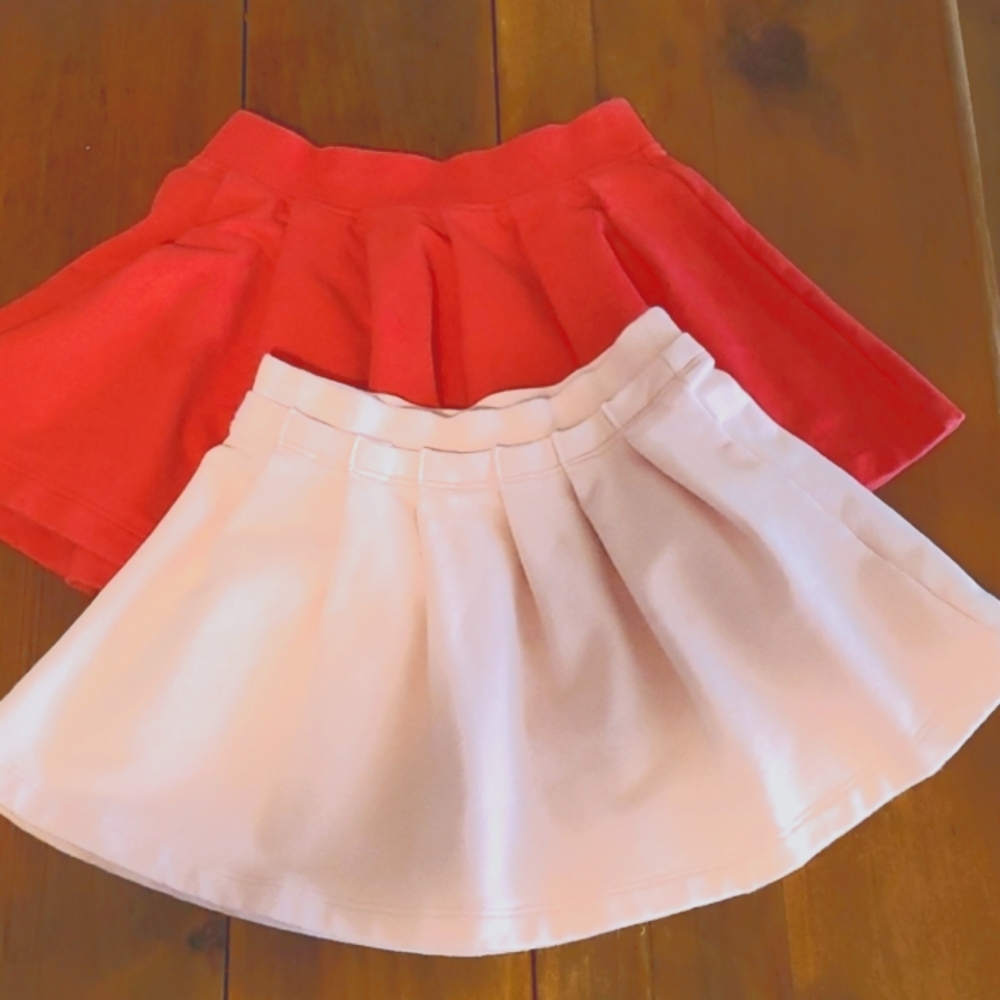 (2) Janie and Jack skirts 18-24M